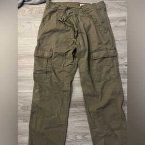 Green cargo pants